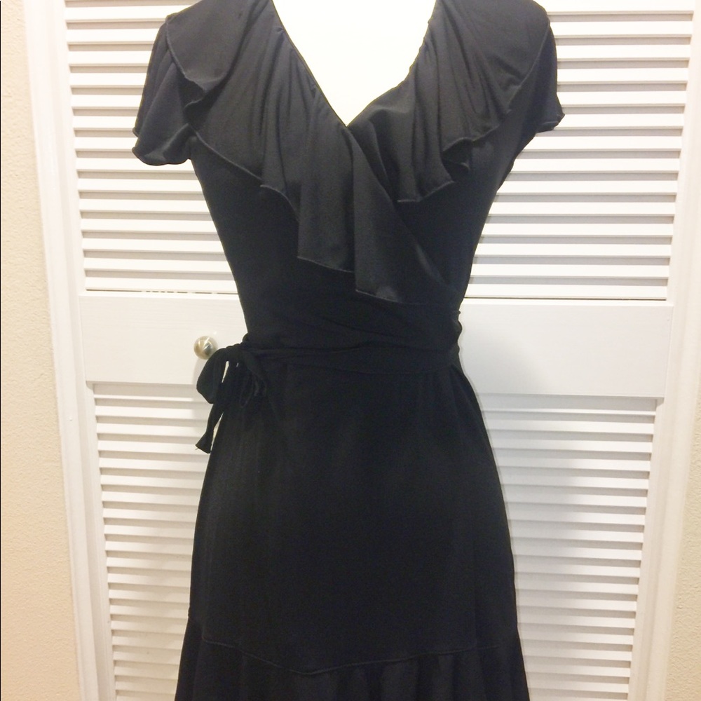 Black Wrap Dress XS